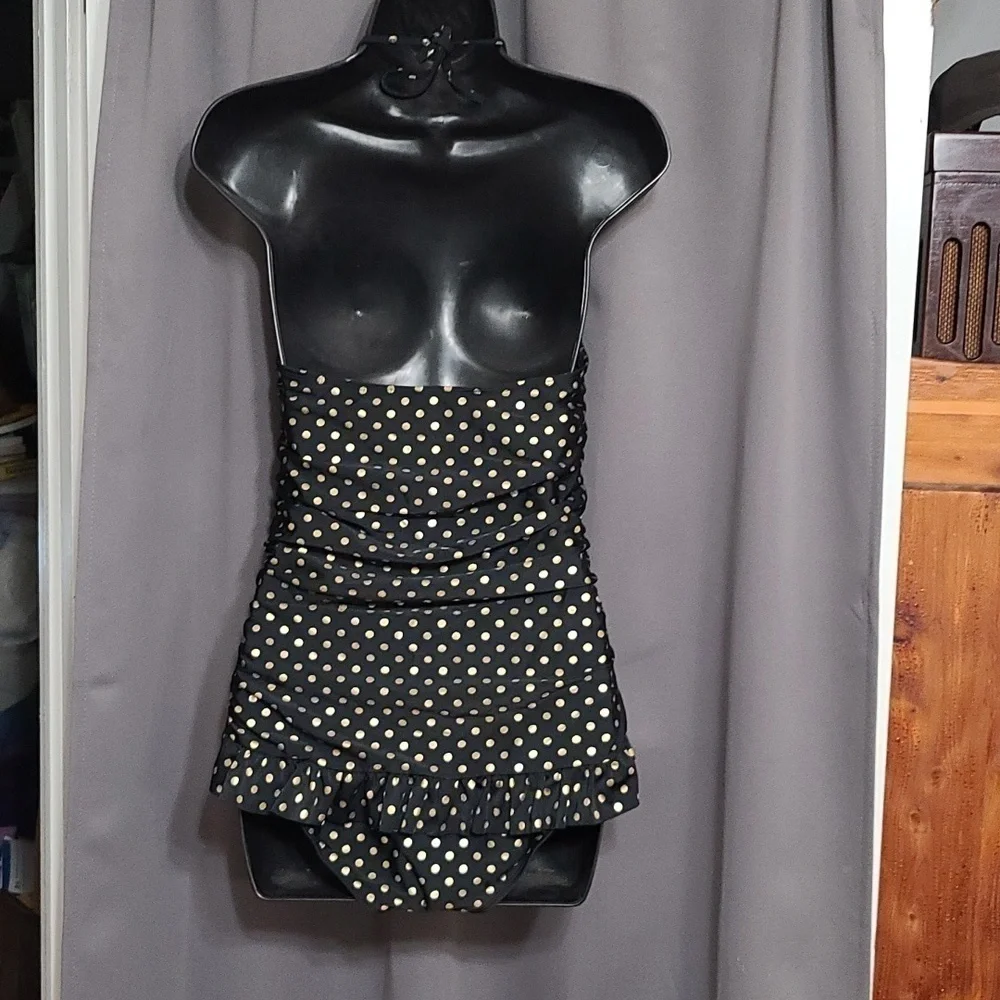 Unknown womens swimsuit